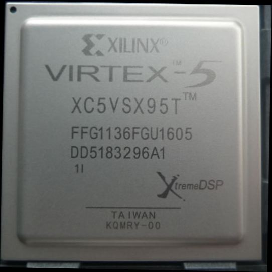 XC5VSX95T-1FFG1136I 1