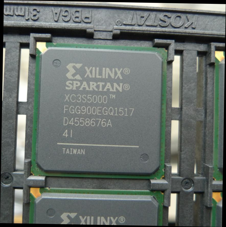 XC3S5000-4FGG900I 1